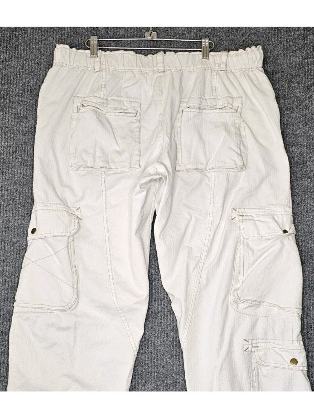 Free People We The Free sz XL Tahiti Pull On Cargo Pants High Rise Pockets - Picture 5 of 7